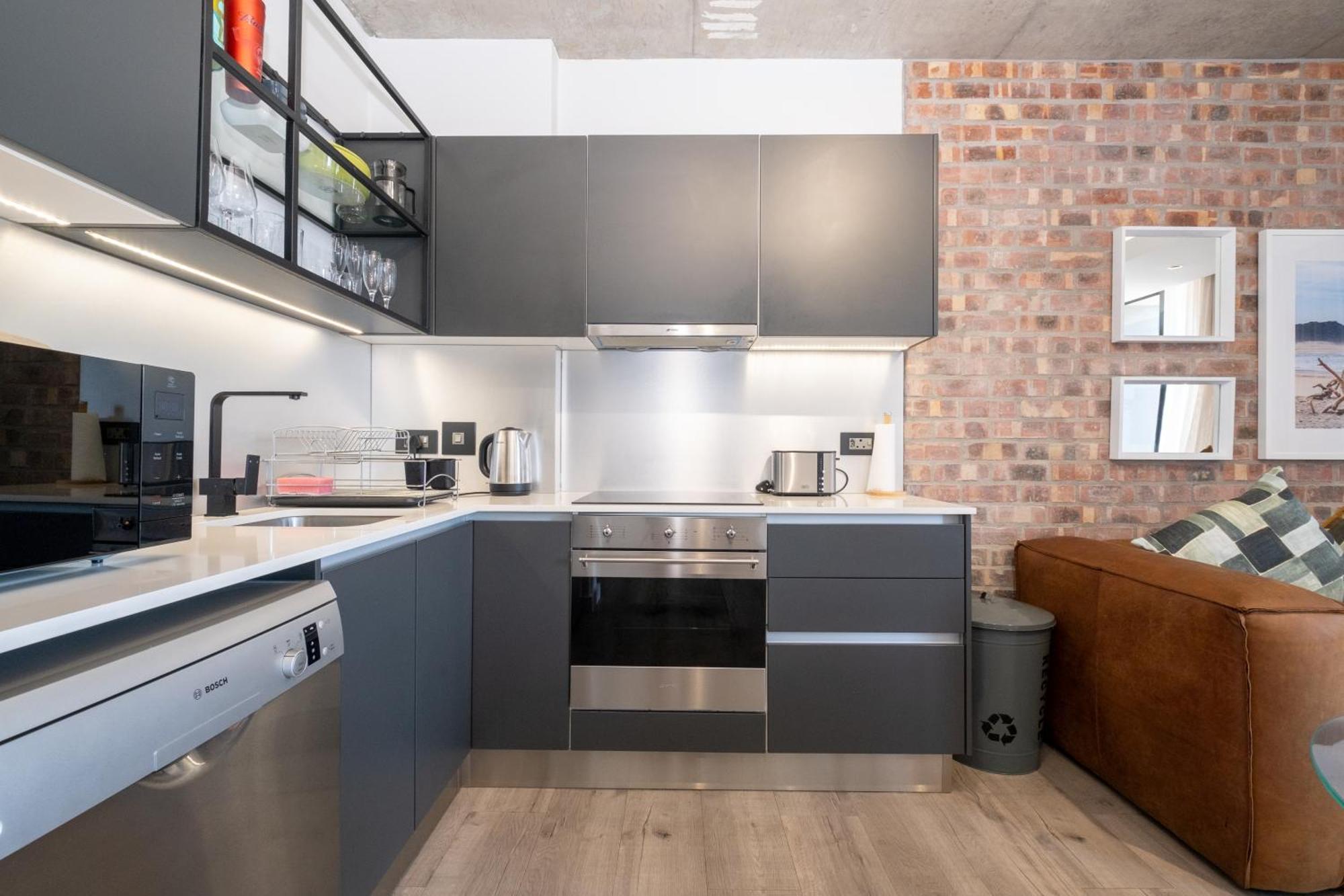 The Signature 405 - Modern 1bedrm Aprt With Parking Apartment Kapstadt